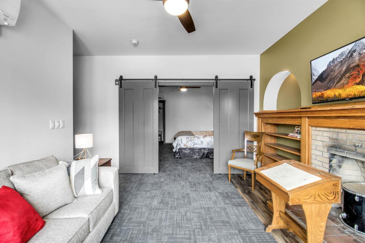 Webber Hotel Lyndonville Экстерьер фото